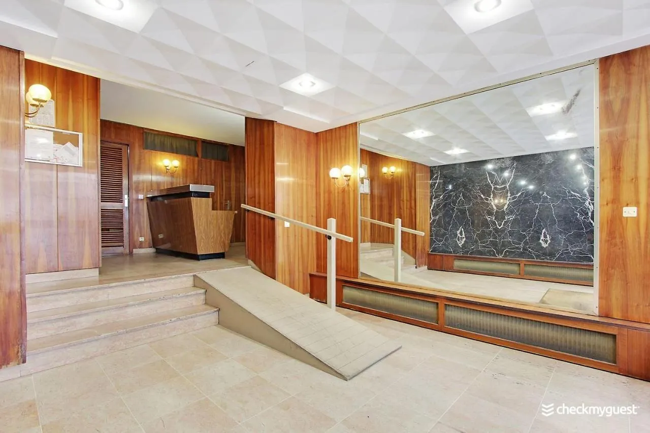Apartment Cmg - Longchamp Paris 16Eme